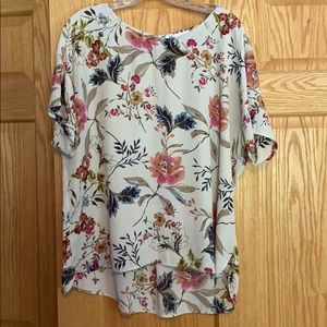 COPY - Off white floral blouse